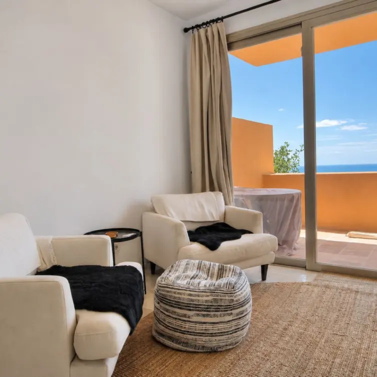 Sale of townhouse in Riviera del Sol