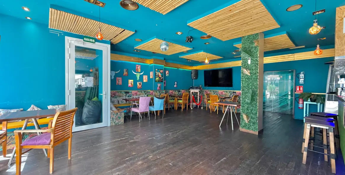 Venta de bar en Fuengirola 9