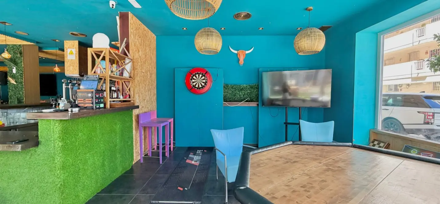 Продажа бара в Fuengirola 3