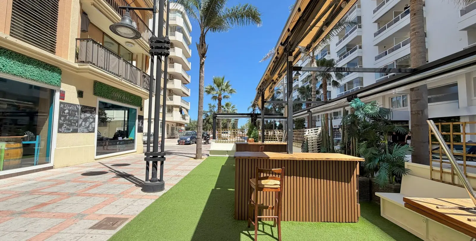 Sale of bar in Fuengirola 14