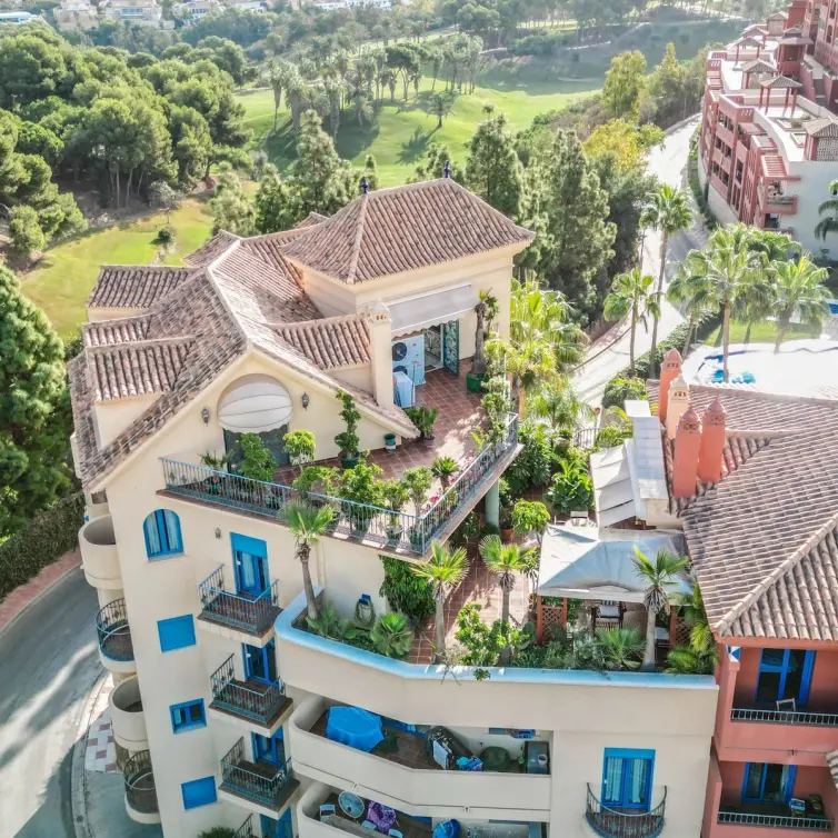 Venta de ático dúplex en Torrequebrada