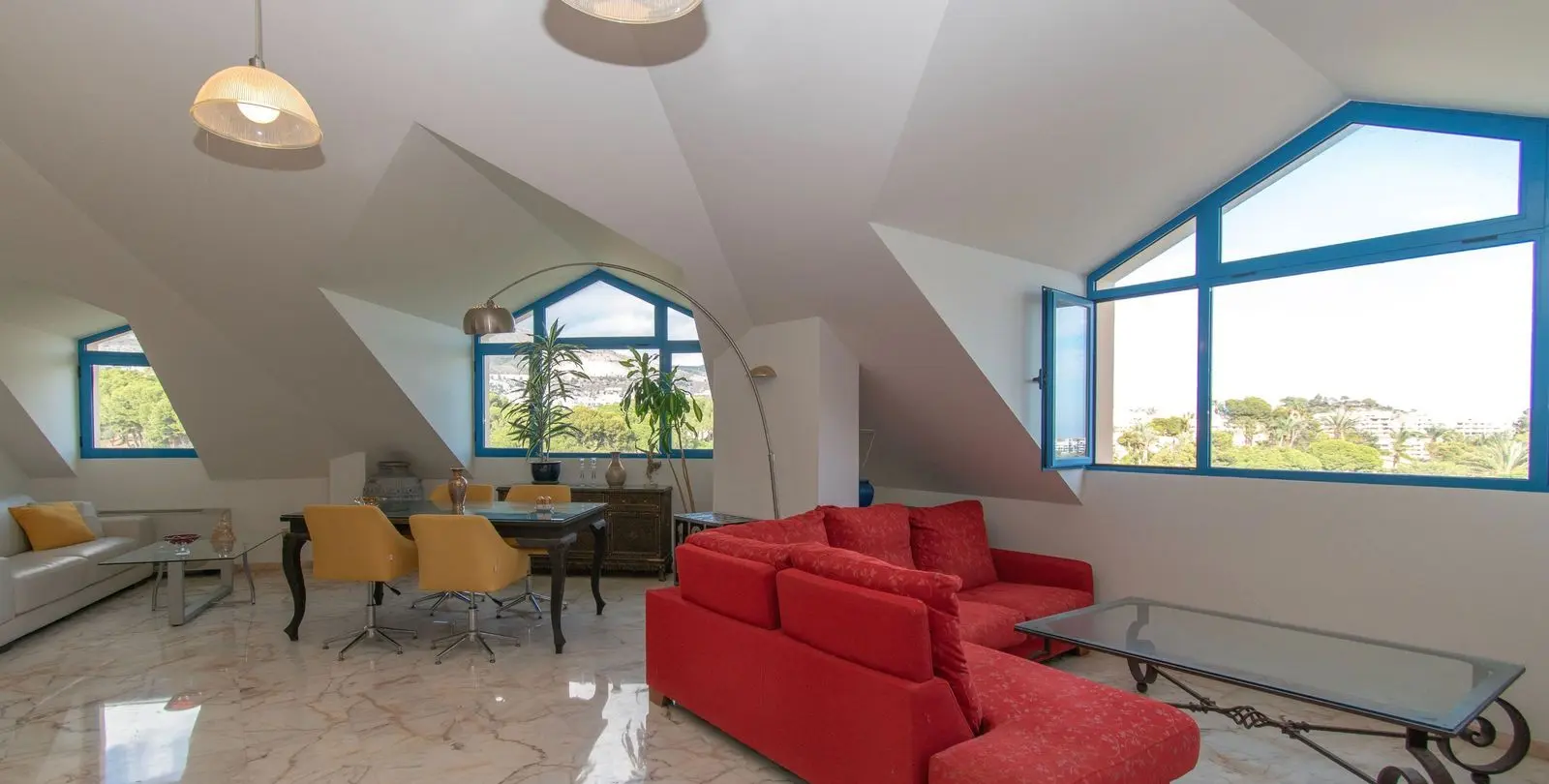 Venta de ático dúplex en Torrequebrada 35