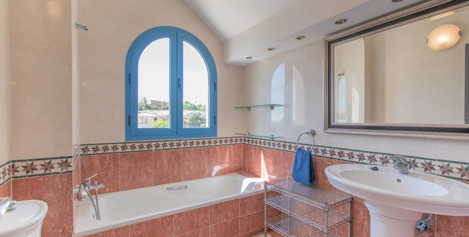 Venta de ático dúplex en Torrequebrada 38