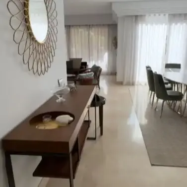 Venta de apartamento en planta baja en Marbella