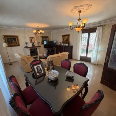 Venta de villa independiente en Antequera