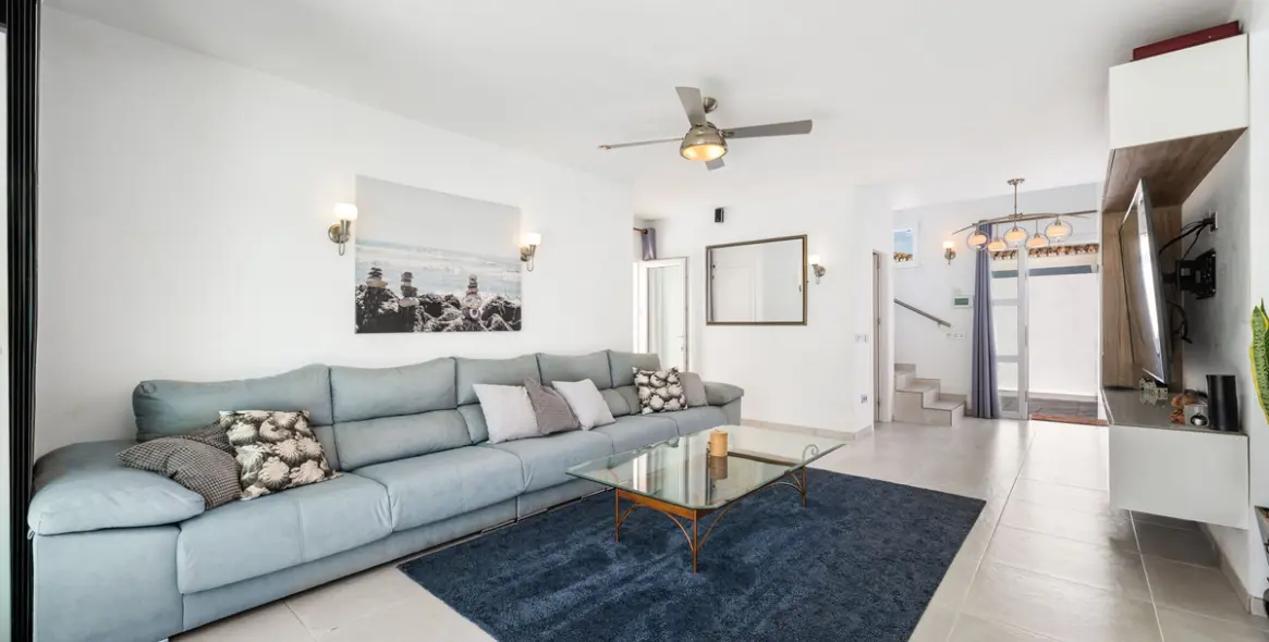 Venta de villa independiente en Estepona 54
