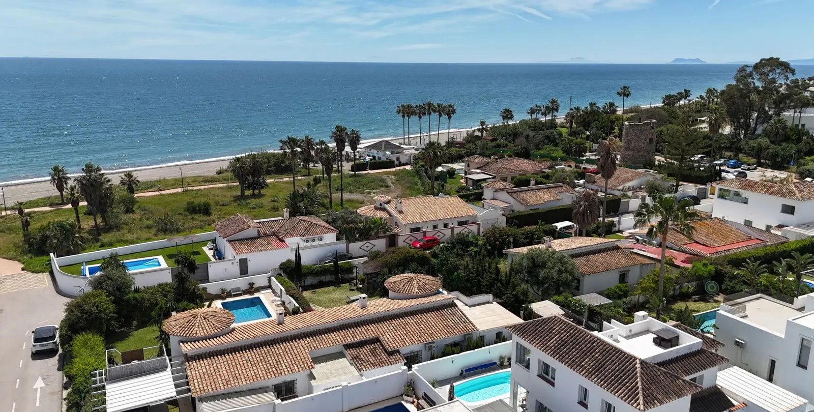 Venta de villa independiente en Estepona 1