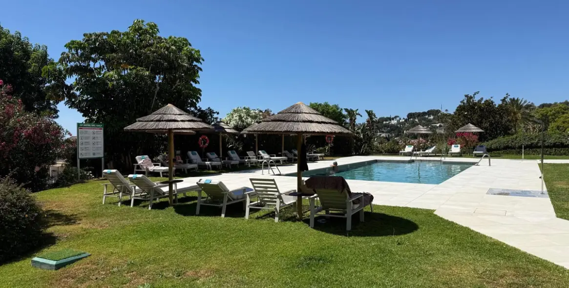 Venta de apartamento en planta baja en Nueva Andalucía 13