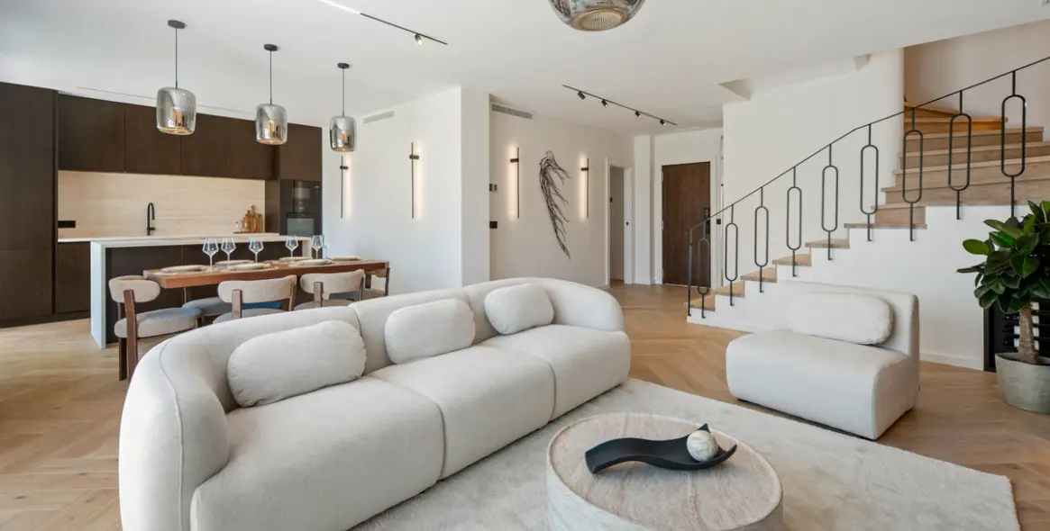 Venta de ático dúplex en Nueva Andalucía 4