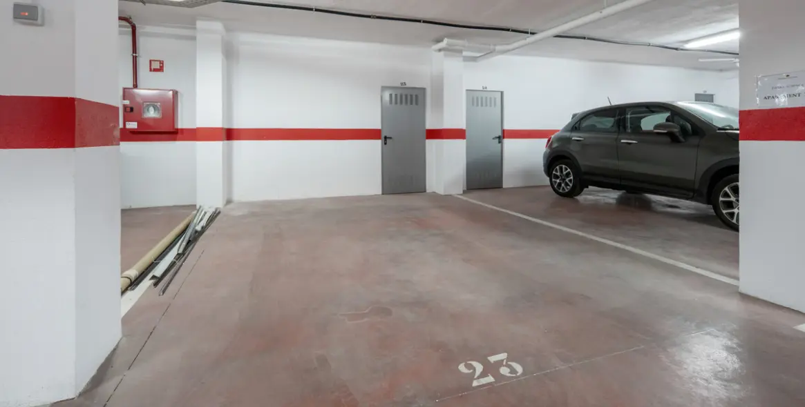 Venta de ático dúplex en Nueva Andalucía 27