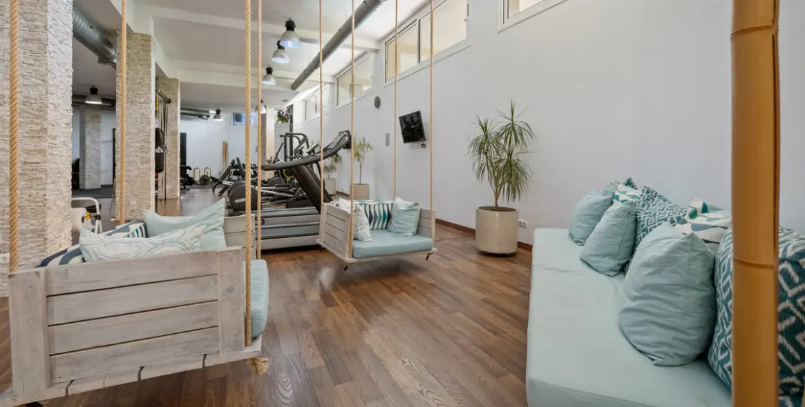Venta de ático dúplex en Nueva Andalucía 38