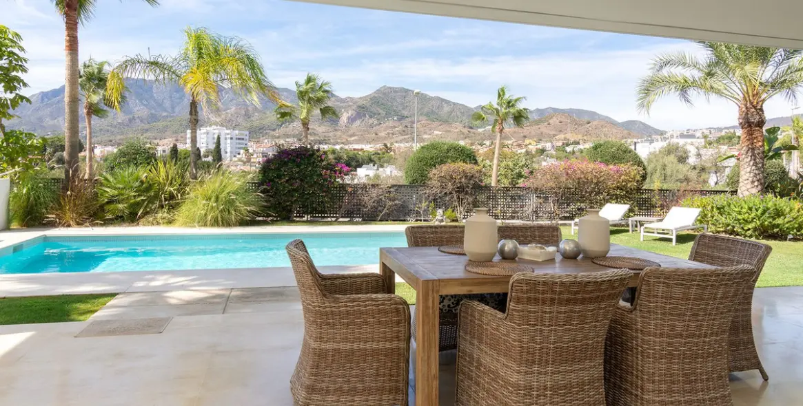 Venta de villa independiente en Río Real 4