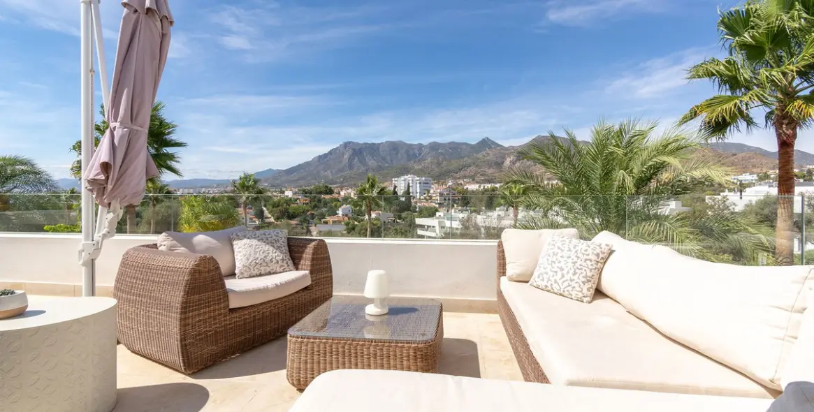 Venta de villa independiente en Río Real 10
