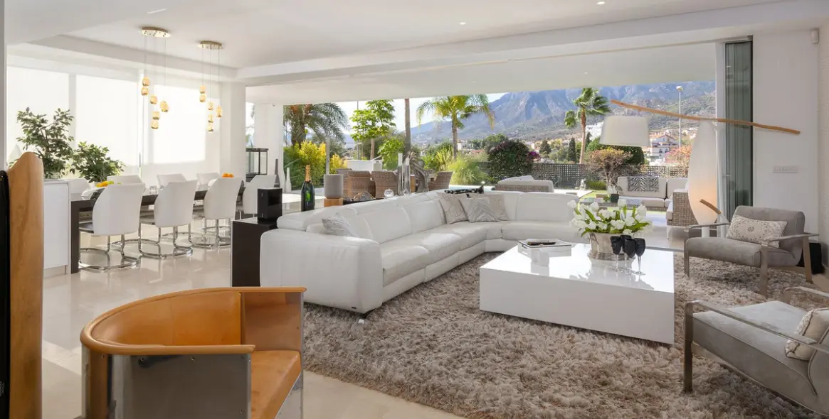 Venta de villa independiente en Río Real 14