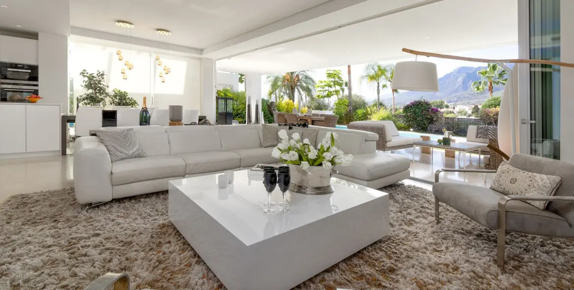 Venta de villa independiente en Río Real 15