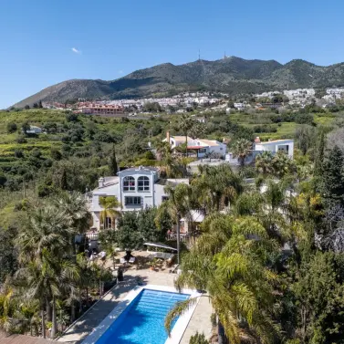 Venta de villa independiente en Benalmadena
