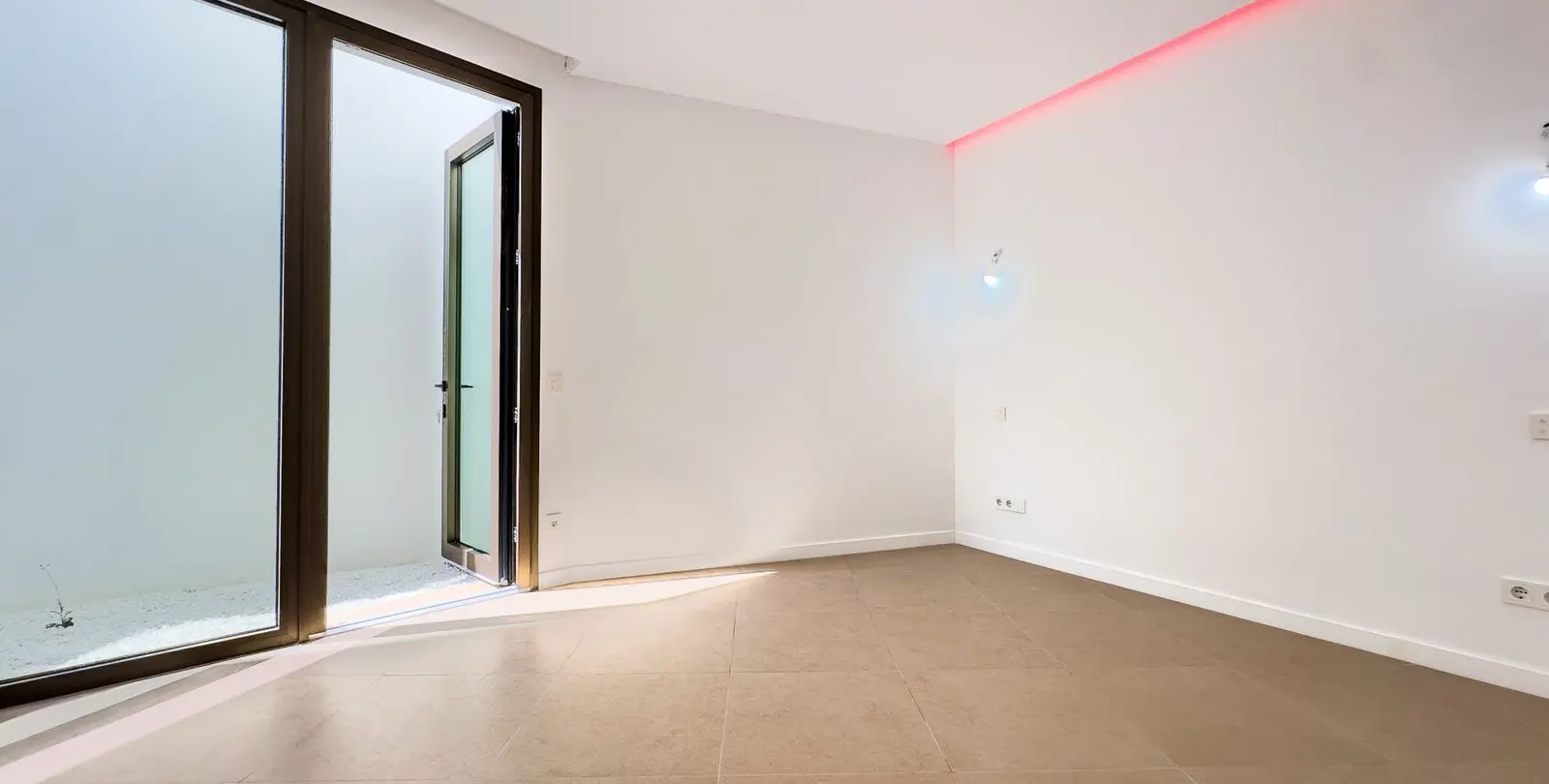 Venta de villa independiente en Estepona 36