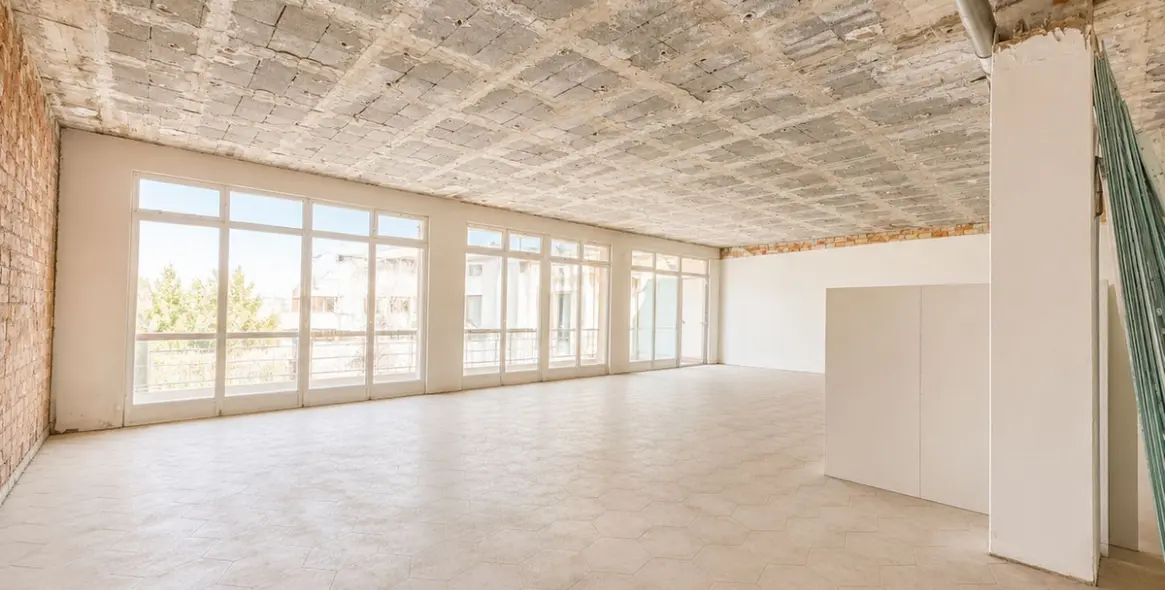 Venta de local comercial en Riviera del Sol 21