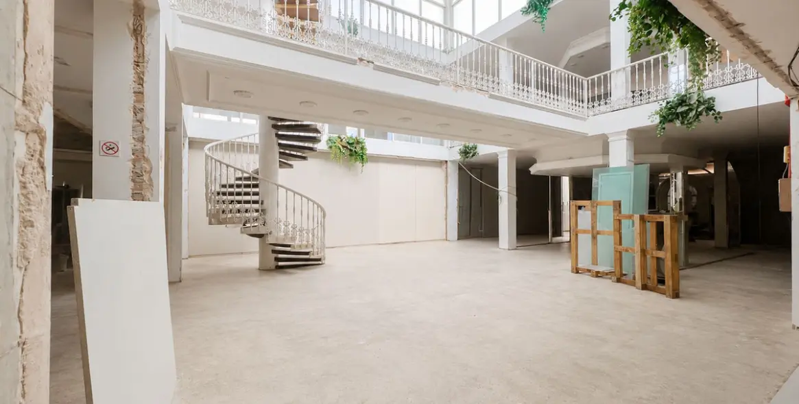 Venta de local comercial en Riviera del Sol 28