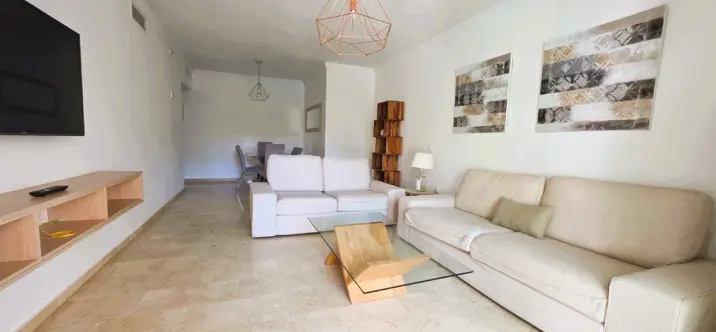 Short-term rent of middle floor apartment in Puerto Banús 1