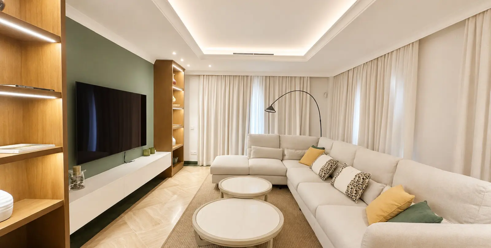 Short-term rent of detached villa in El Rosario 11