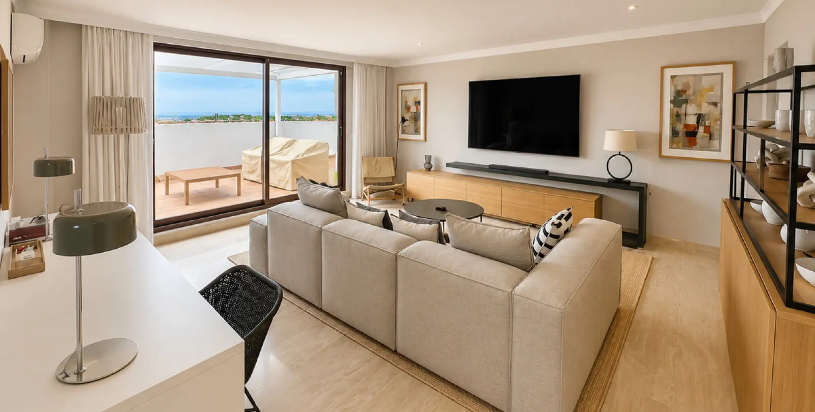 Short-term rent of detached villa in El Rosario 15