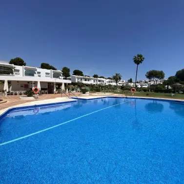 Sale of ground floor apartment in Miraflores