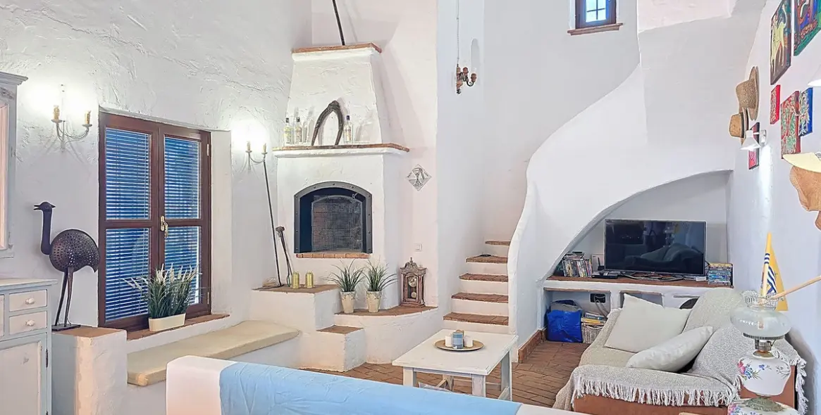 Sale of detached villa in Riogordo 12