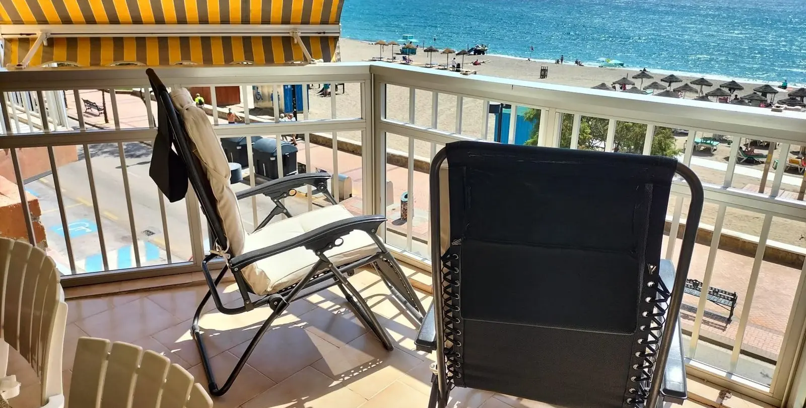 Venta de apartamento en planta media en Fuengirola 3