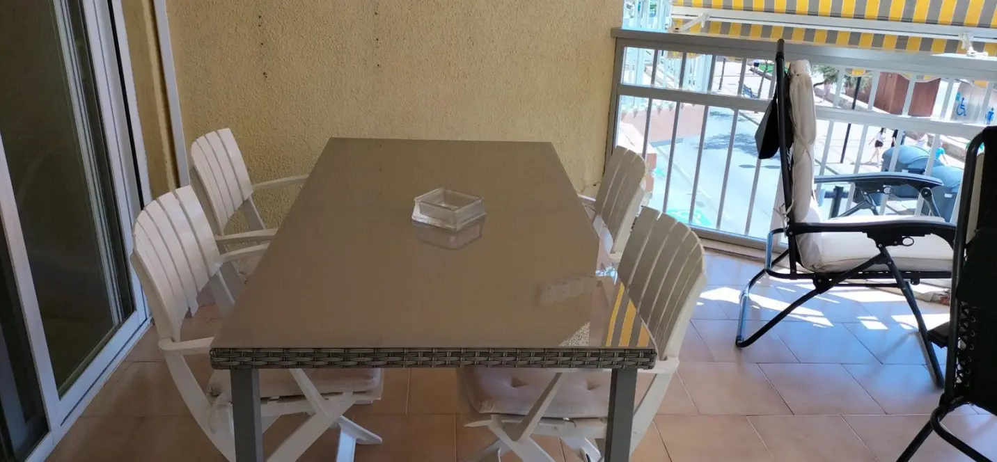 Venta de apartamento en planta media en Fuengirola 3