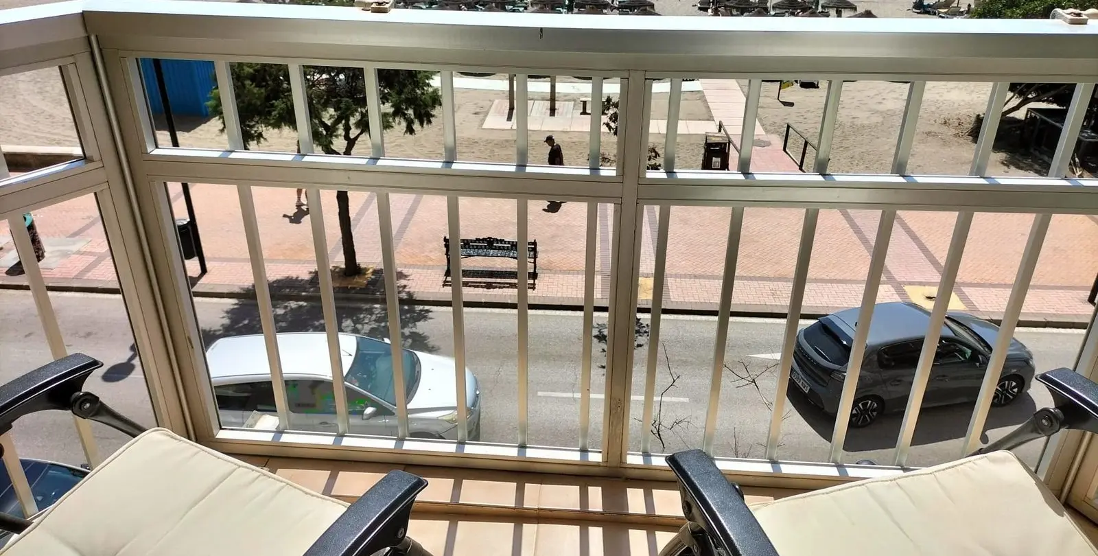 Venta de apartamento en planta media en Fuengirola 6