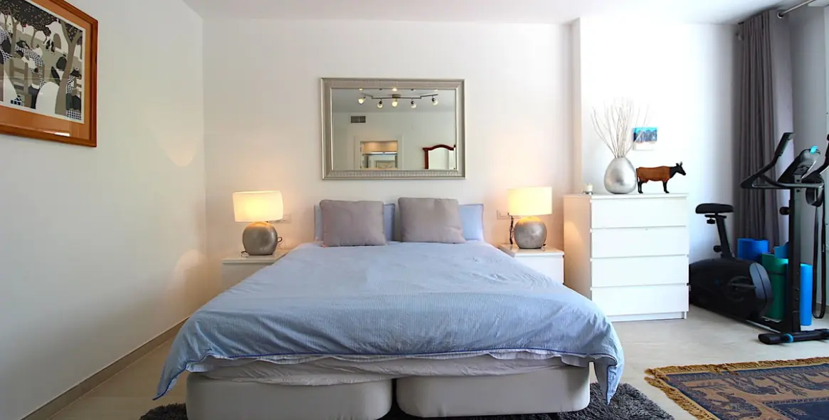 Sale of semi-detached house in Aloha 11