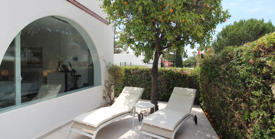 Sale of semi-detached house in Aloha 22