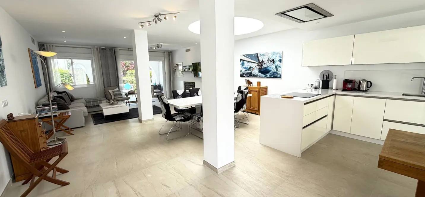 Venta de casa pareada en Aloha 3