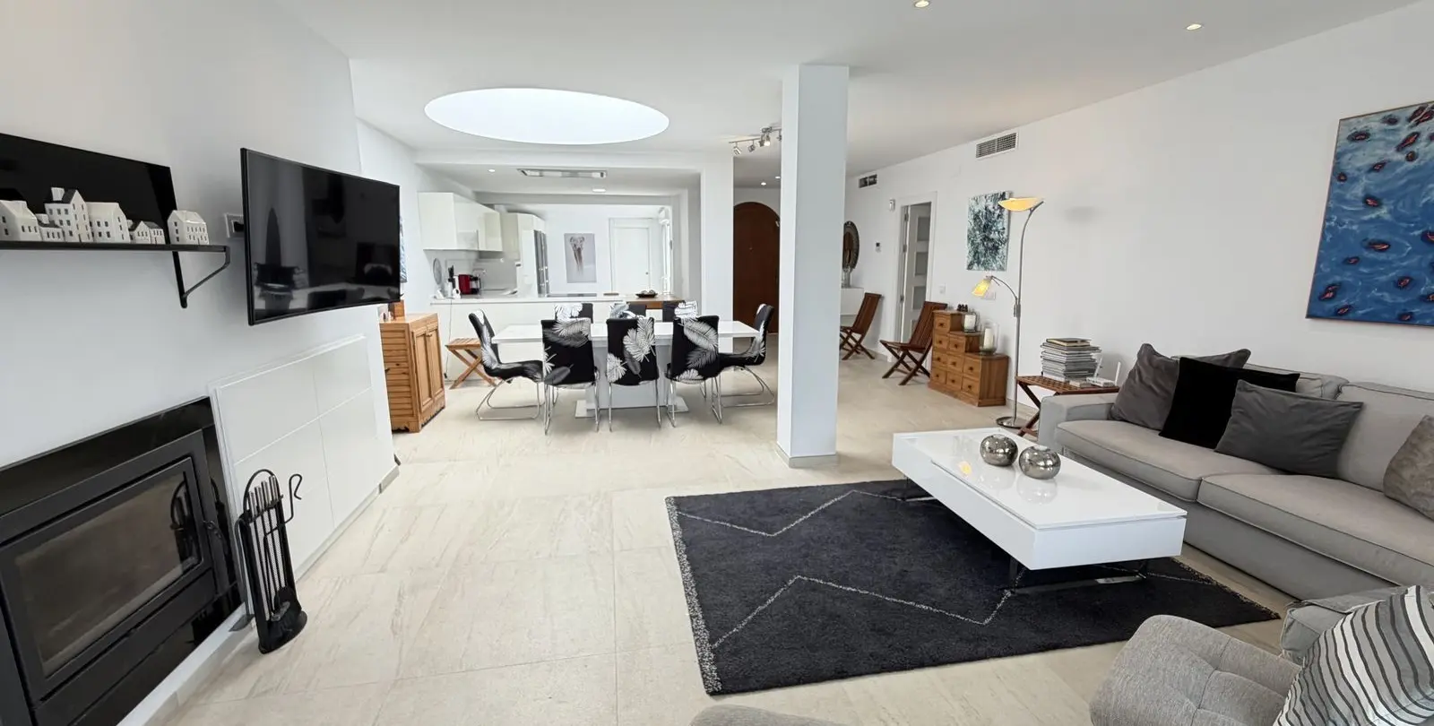Venta de casa pareada en Aloha 10