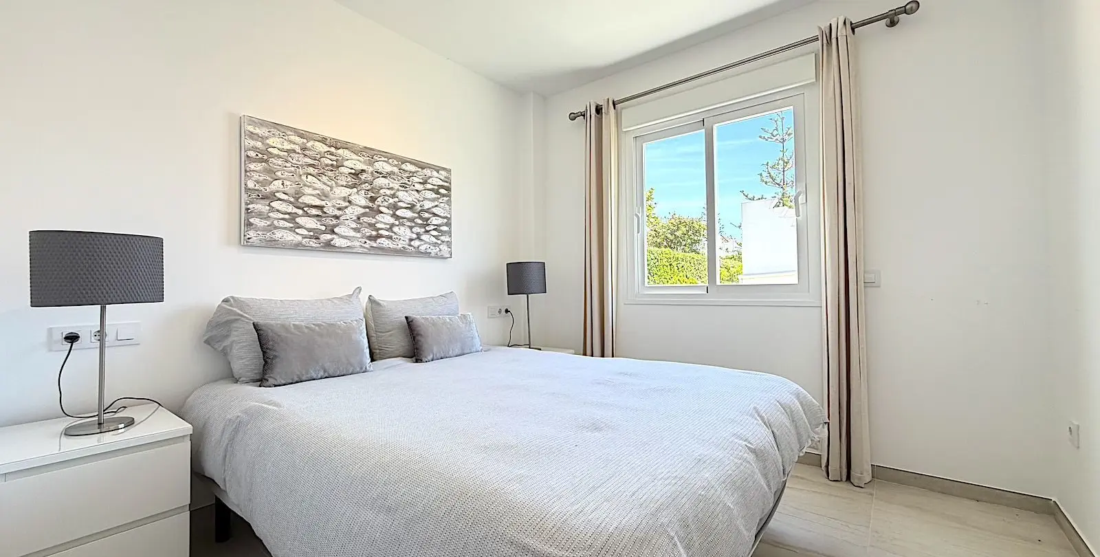 Venta de casa pareada en Aloha 23