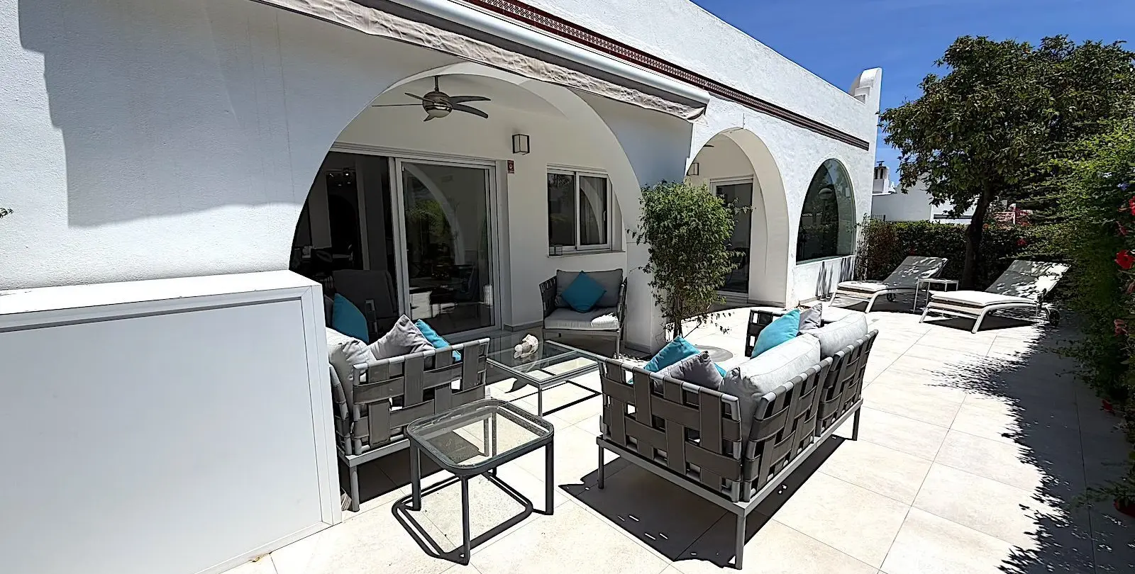 Venta de casa pareada en Aloha 36