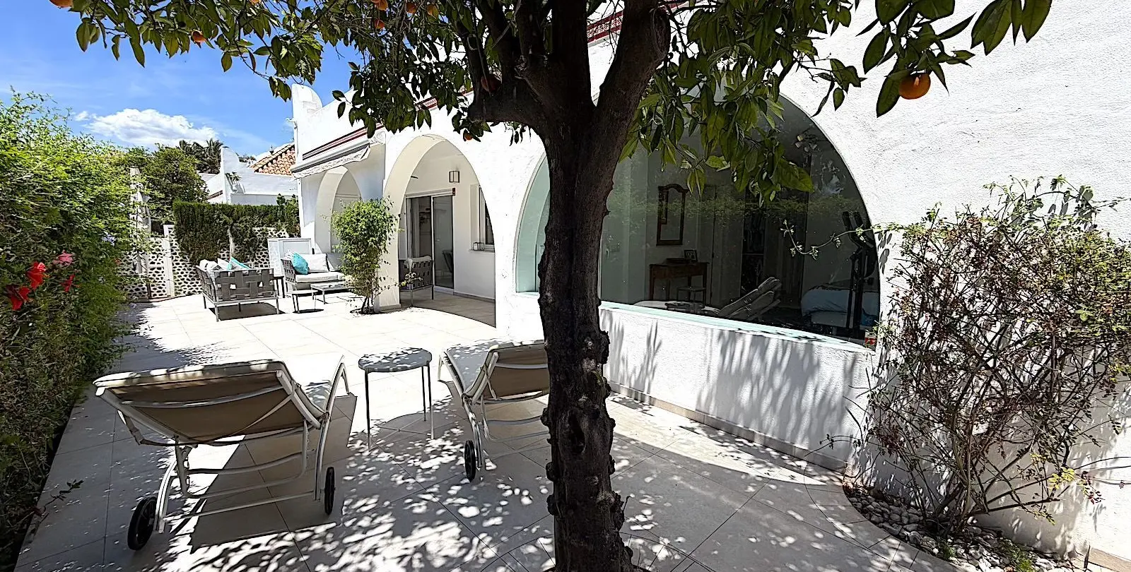 Venta de casa pareada en Aloha 41