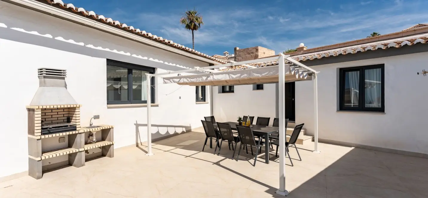 Продажа  отдельно стоящей виллы в Riviera del Sol 1