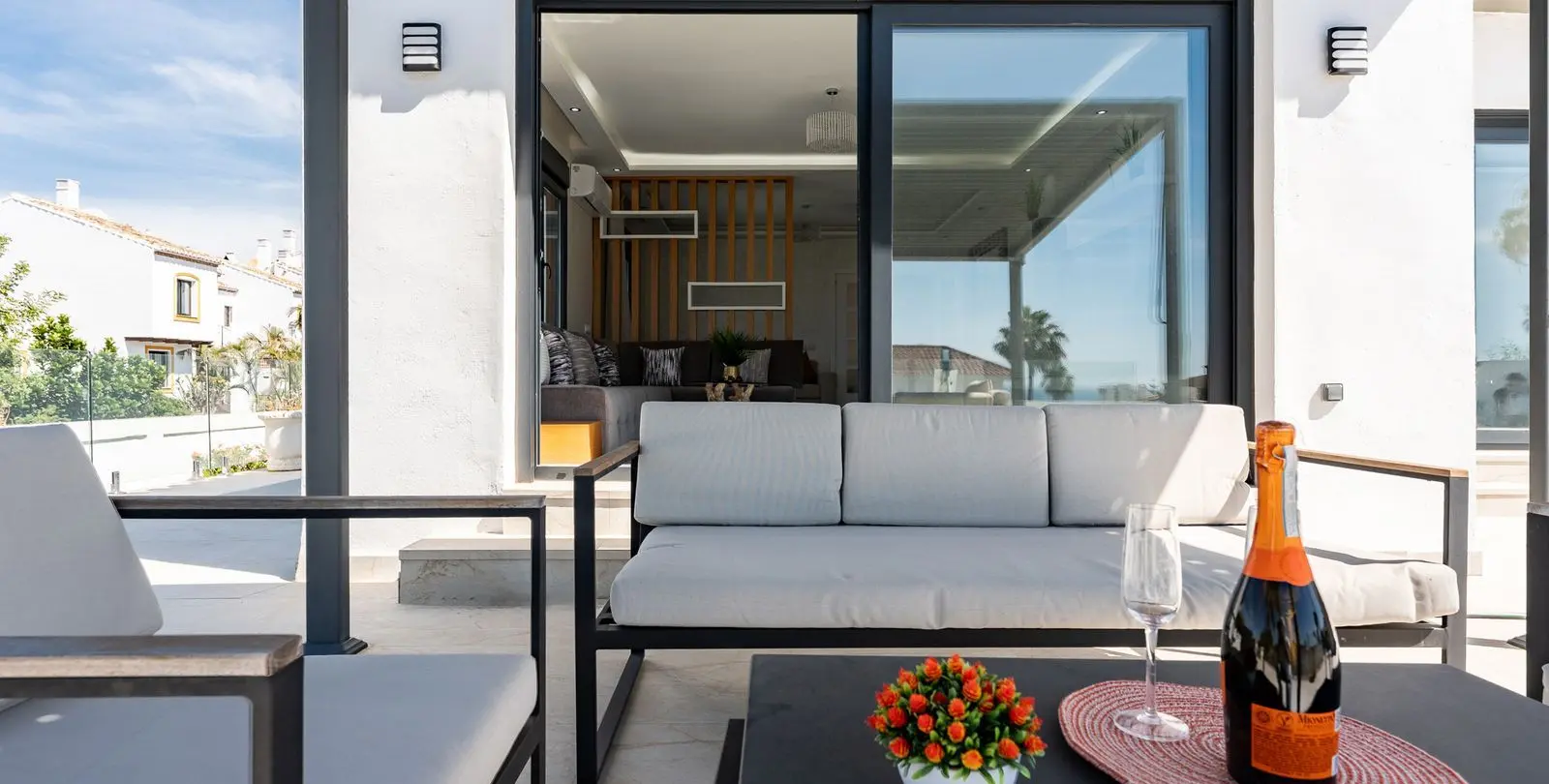 Venta de villa independiente en Riviera del Sol 10