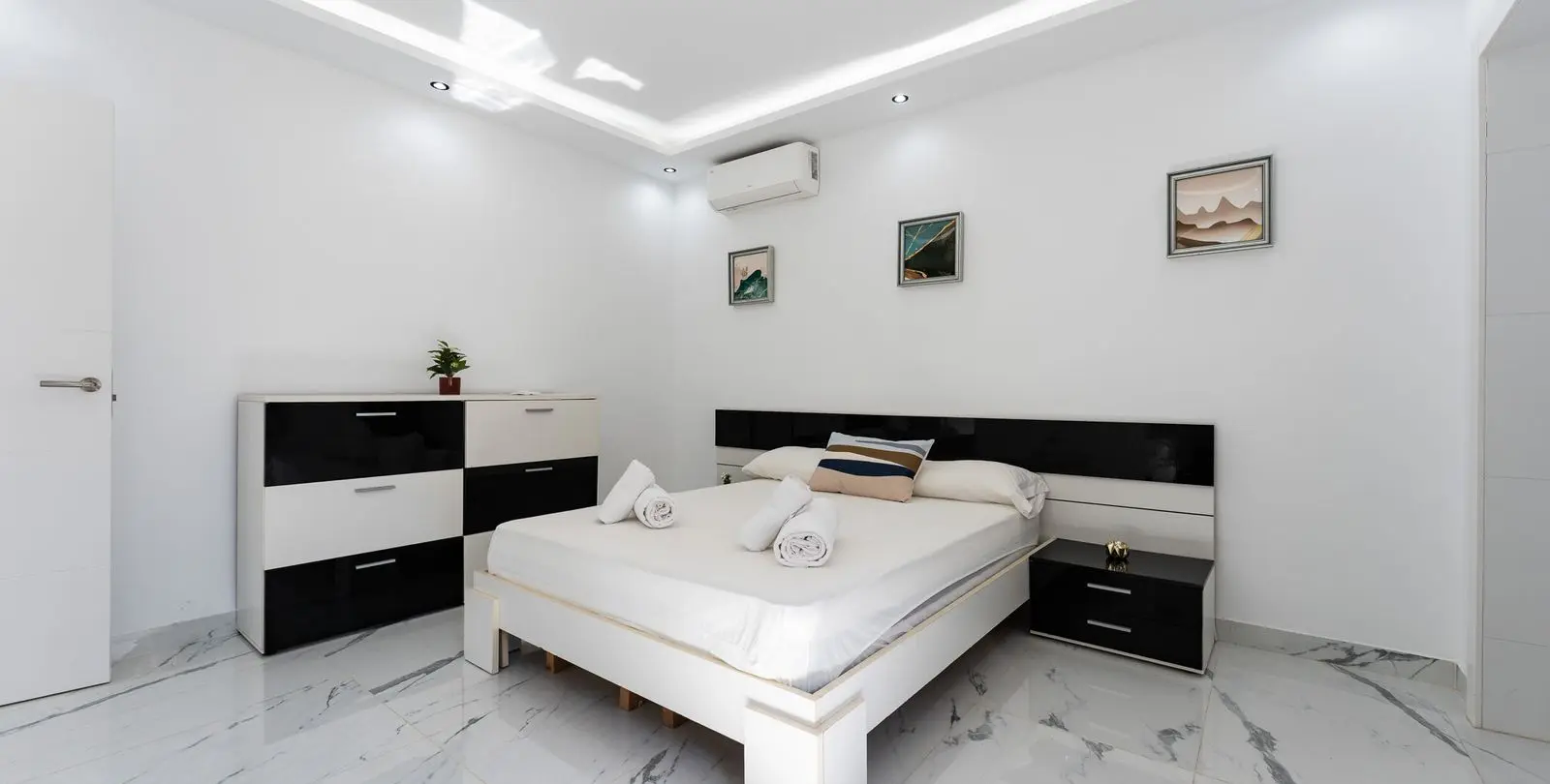 Venta de villa independiente en Riviera del Sol 14