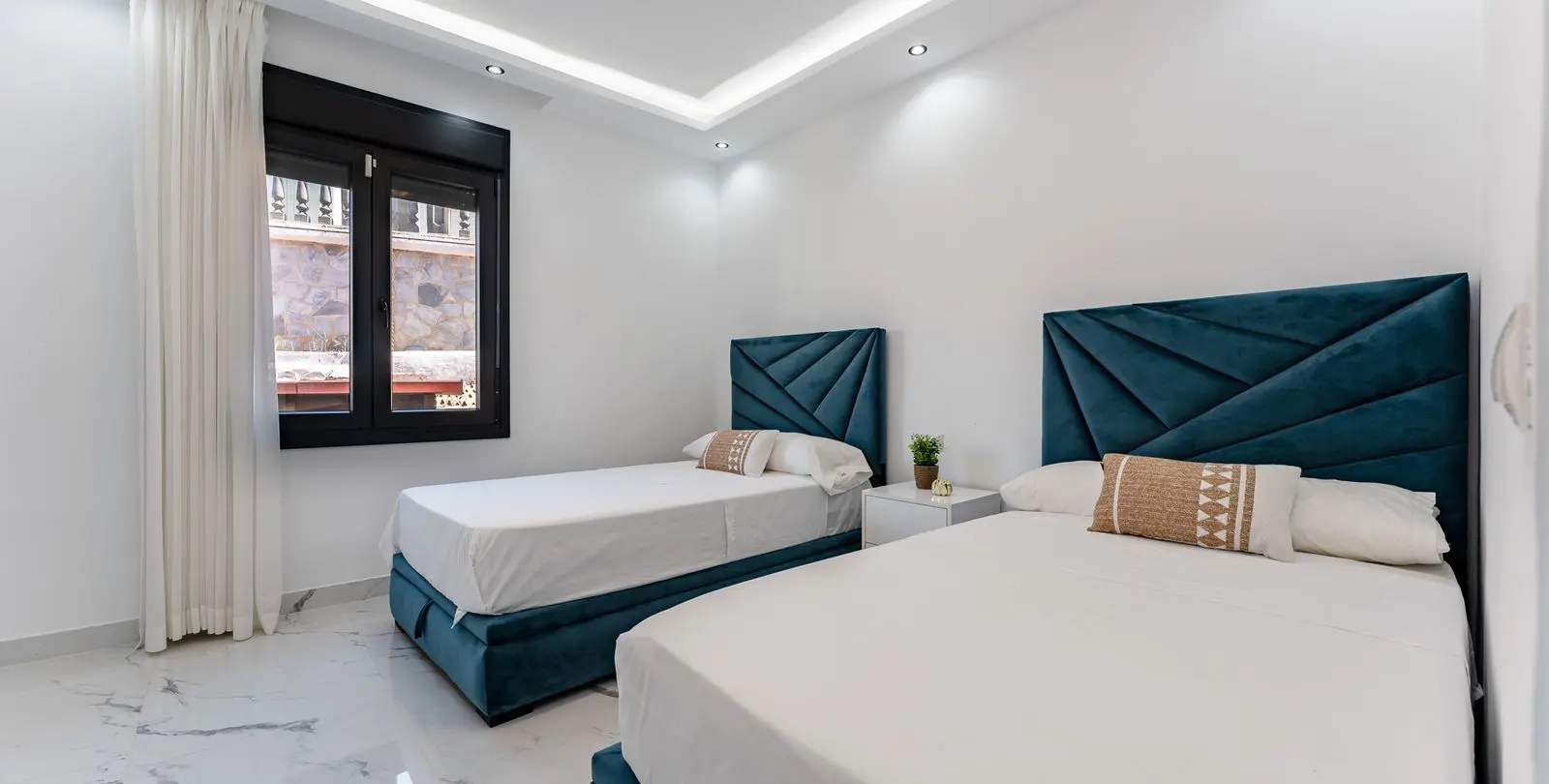 Venta de villa independiente en Riviera del Sol 23