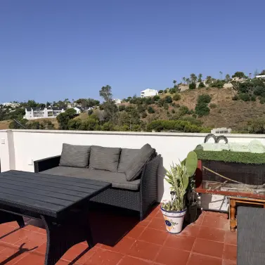 Sale of middle floor apartment in Benalmadena