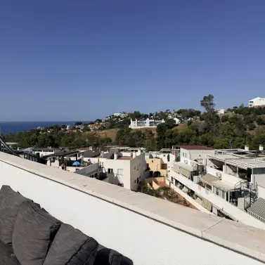 Sale of middle floor apartment in Benalmadena