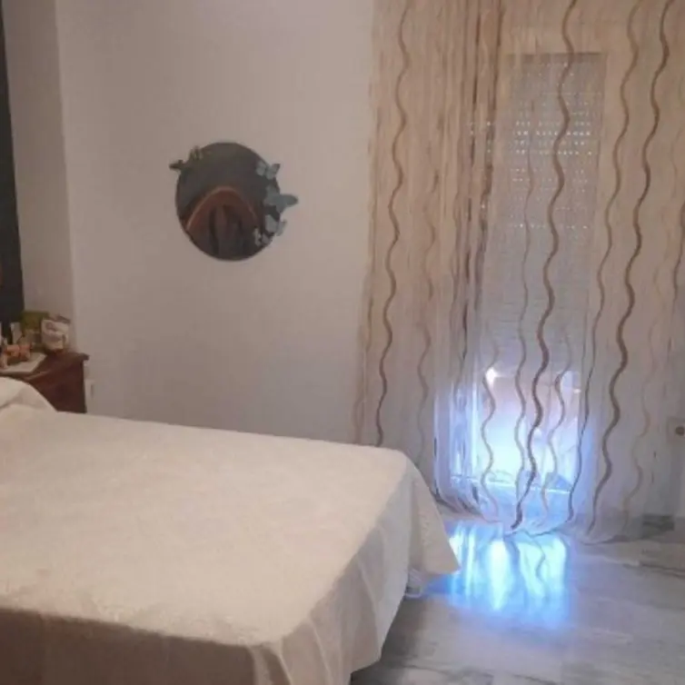 Sale of middle floor apartment in Torremolinos