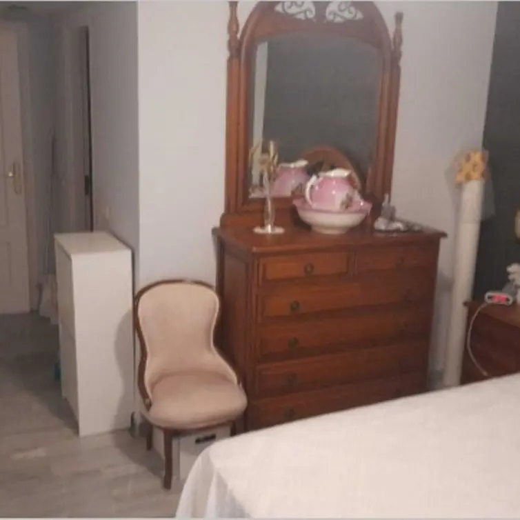 Sale of middle floor apartment in Torremolinos