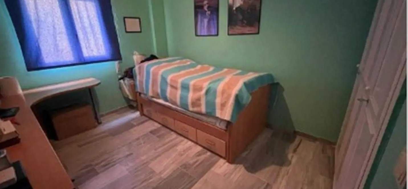 Sale of middle floor apartment in Torremolinos 4
