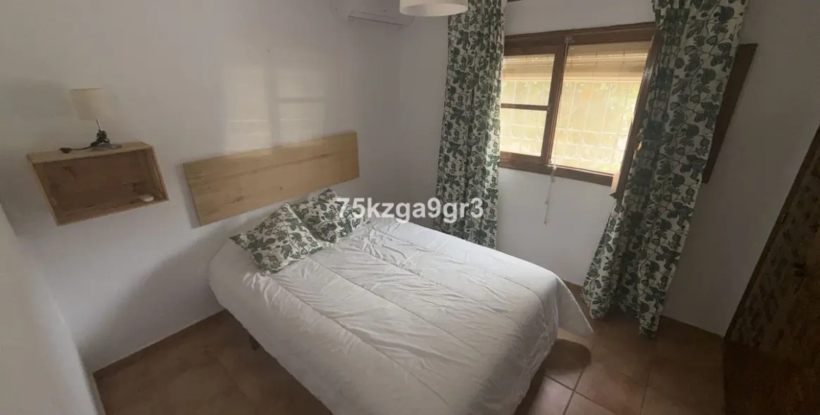 Venta de villa independiente en Alora 13