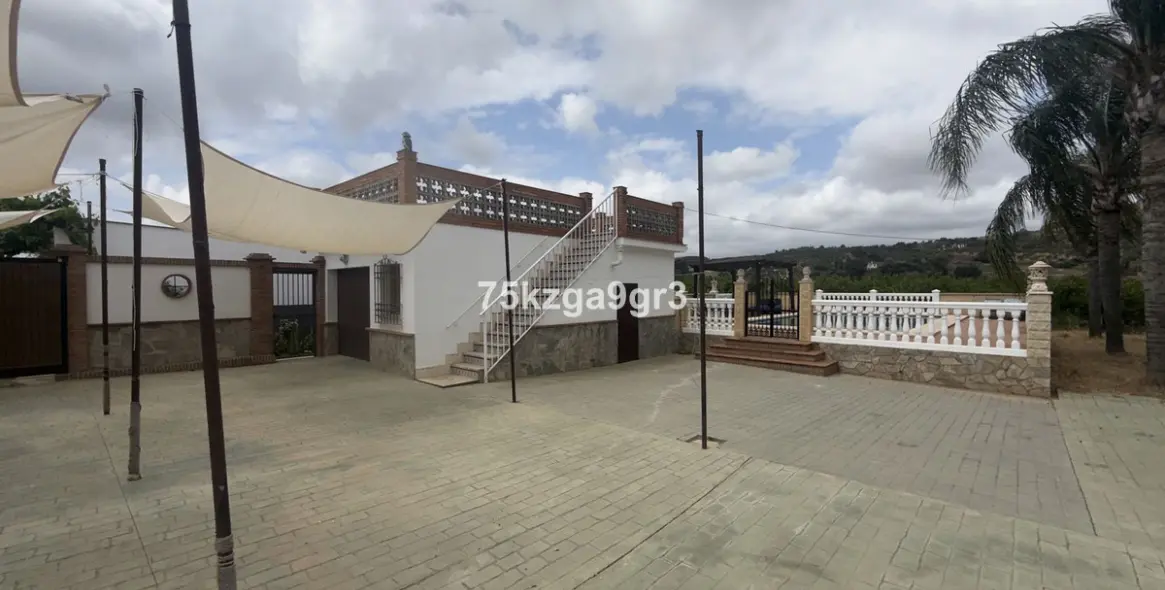 Venta de villa independiente en Alora 21