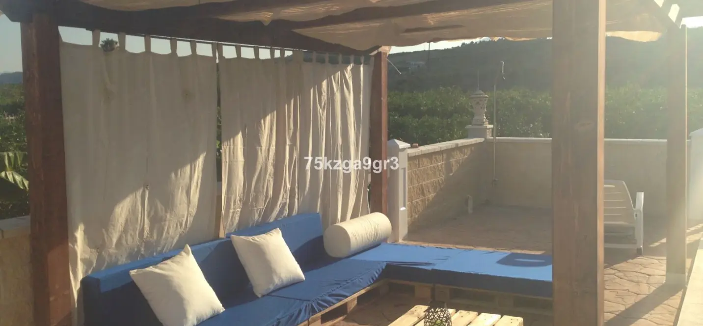 Venta de villa independiente en Alora 1